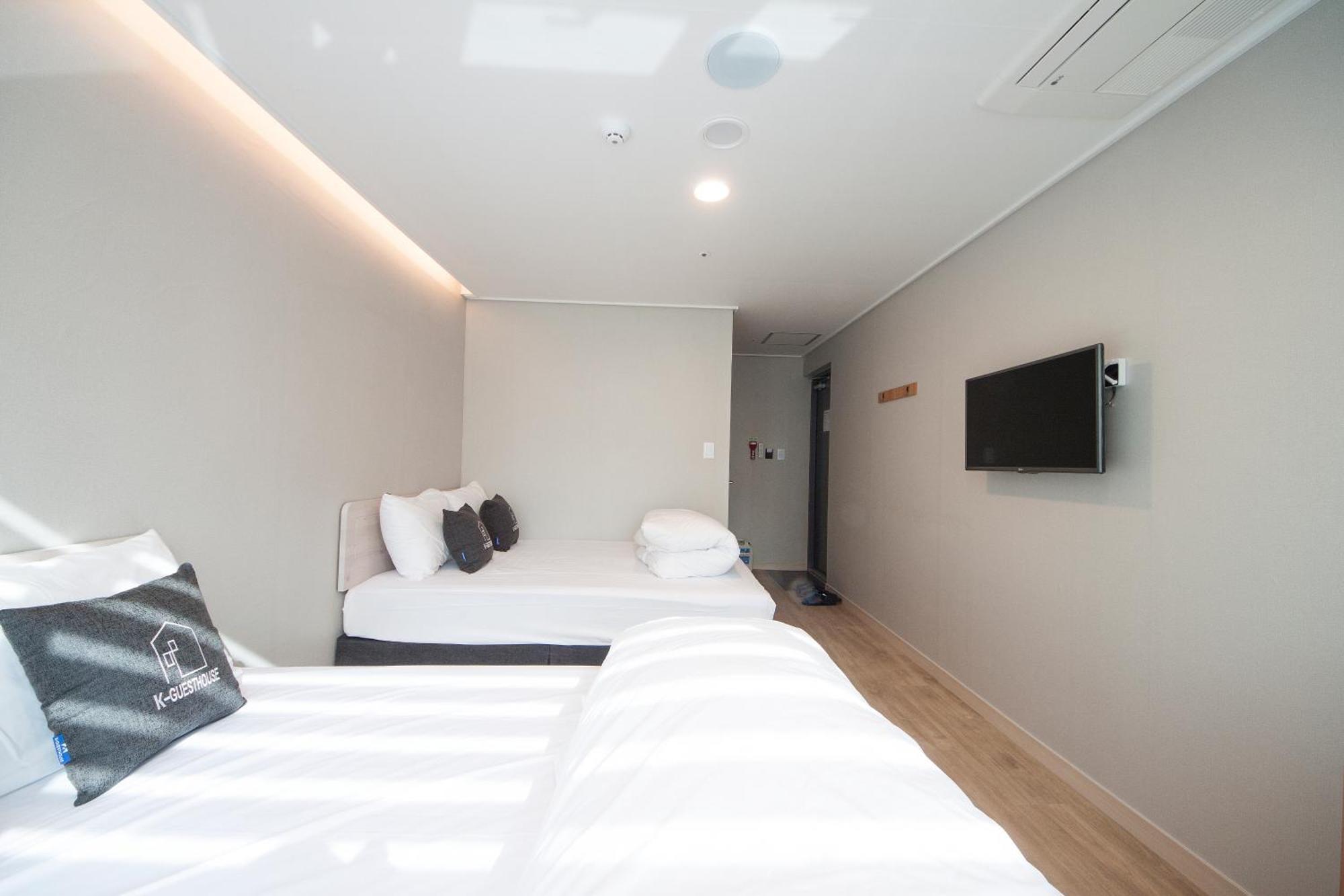 K-Guesthouse Dongdaemun Premium سيول الغرفة الصورة