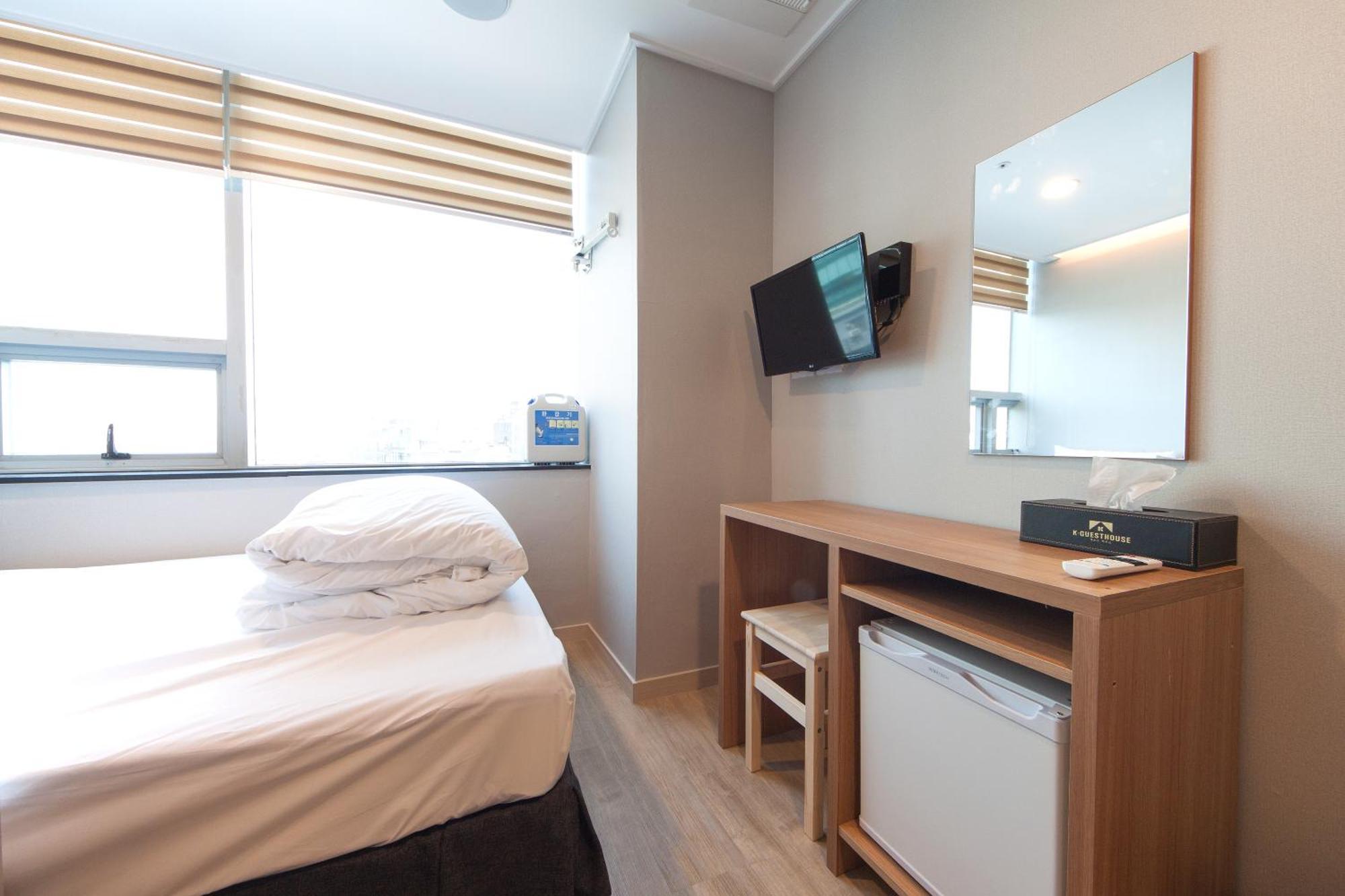 K-Guesthouse Dongdaemun Premium سيول الغرفة الصورة